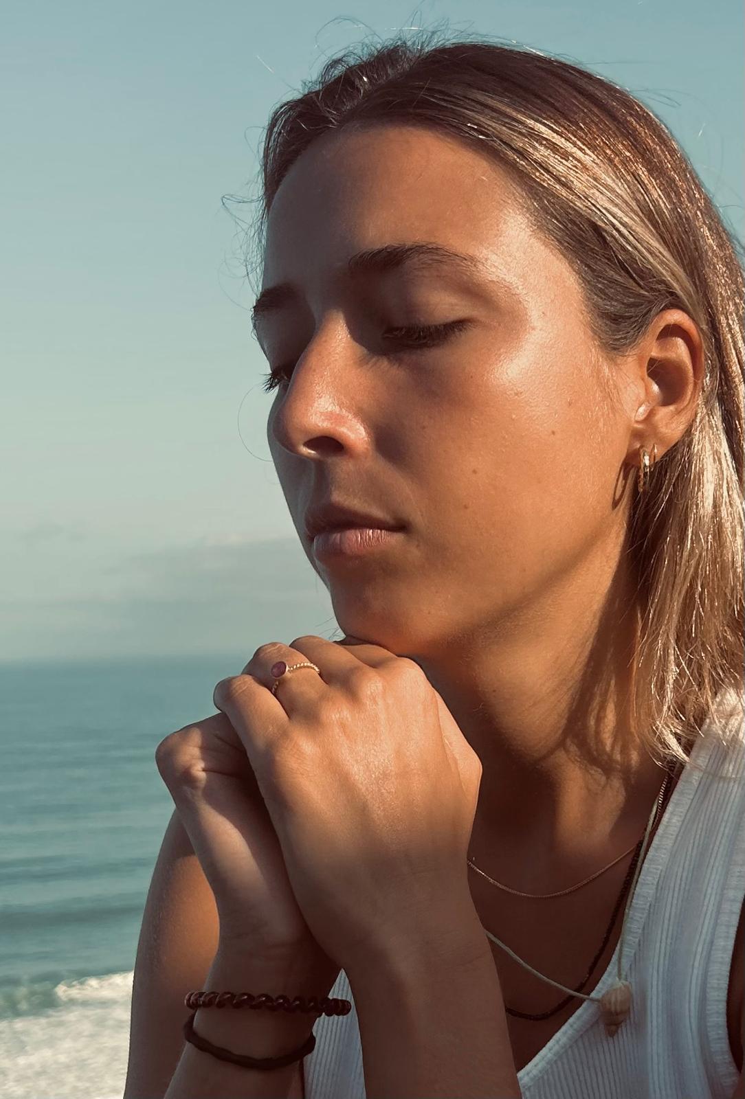 La gym faciale pour tonifier et retarder les signes du vieillissement