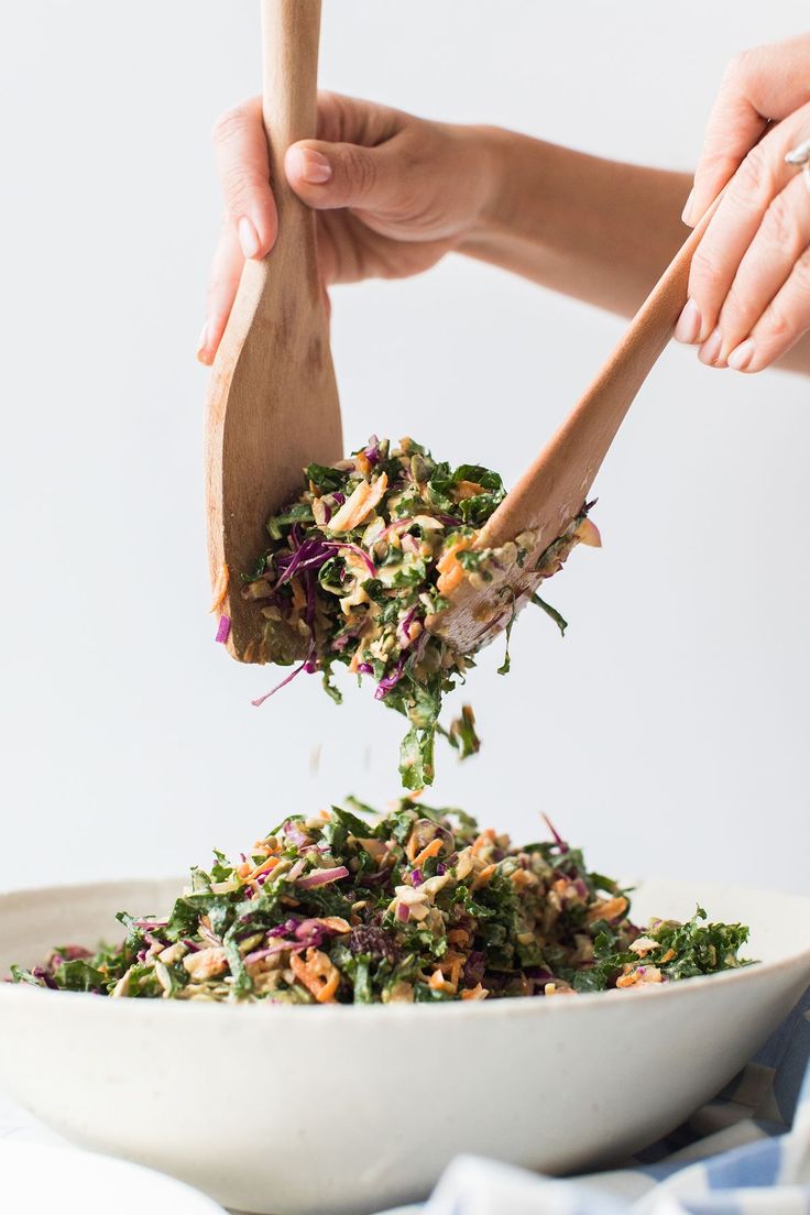 L'alimentation anti-inflammatoire : l'alliée des peaux sensibles